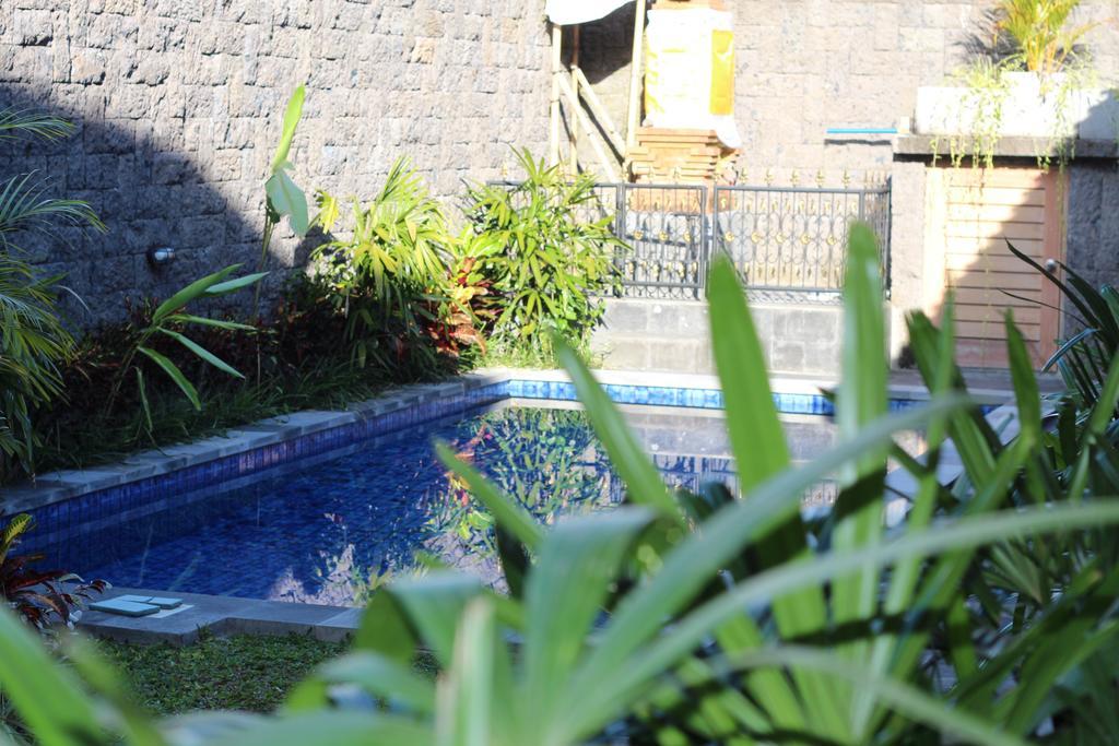 Jukung Dua Guest House Санур Екстер'єр фото